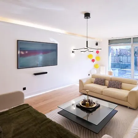 Le Luxury Loft - Center L December Mar-ket L European Parliament L Parking L Netflix - Spacious & Unique - Le Luxury Loft - Centre L Marche De Noel L Parlement Europeen L Parking L Netflix - Spacieux & Unique * Страсбург