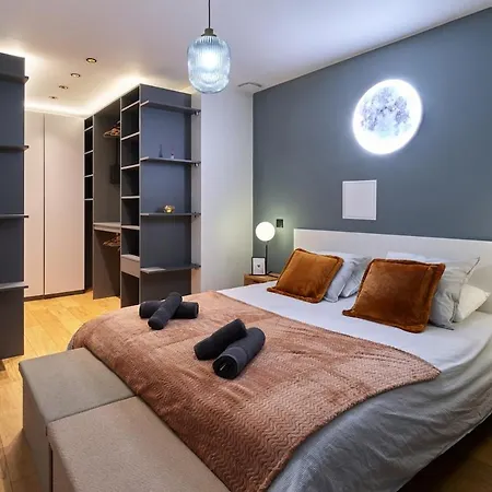 Le Luxury Loft - Parlement Europeen L Parking L Netflix - Spacieux & Unique *