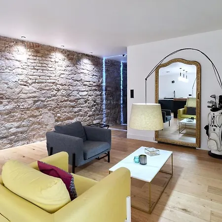 Le Luxury Loft - Parlement Europeen L Parking L Netflix - Spacieux & Unique *